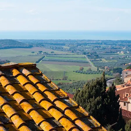 Castle Holiday Holiday home *